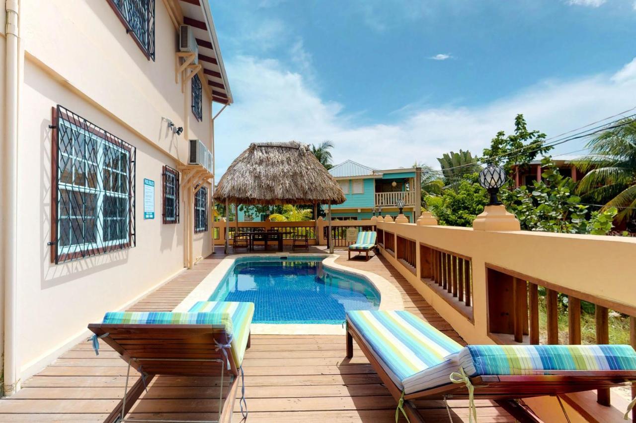 Mirasol Villa Placencia Exterior photo