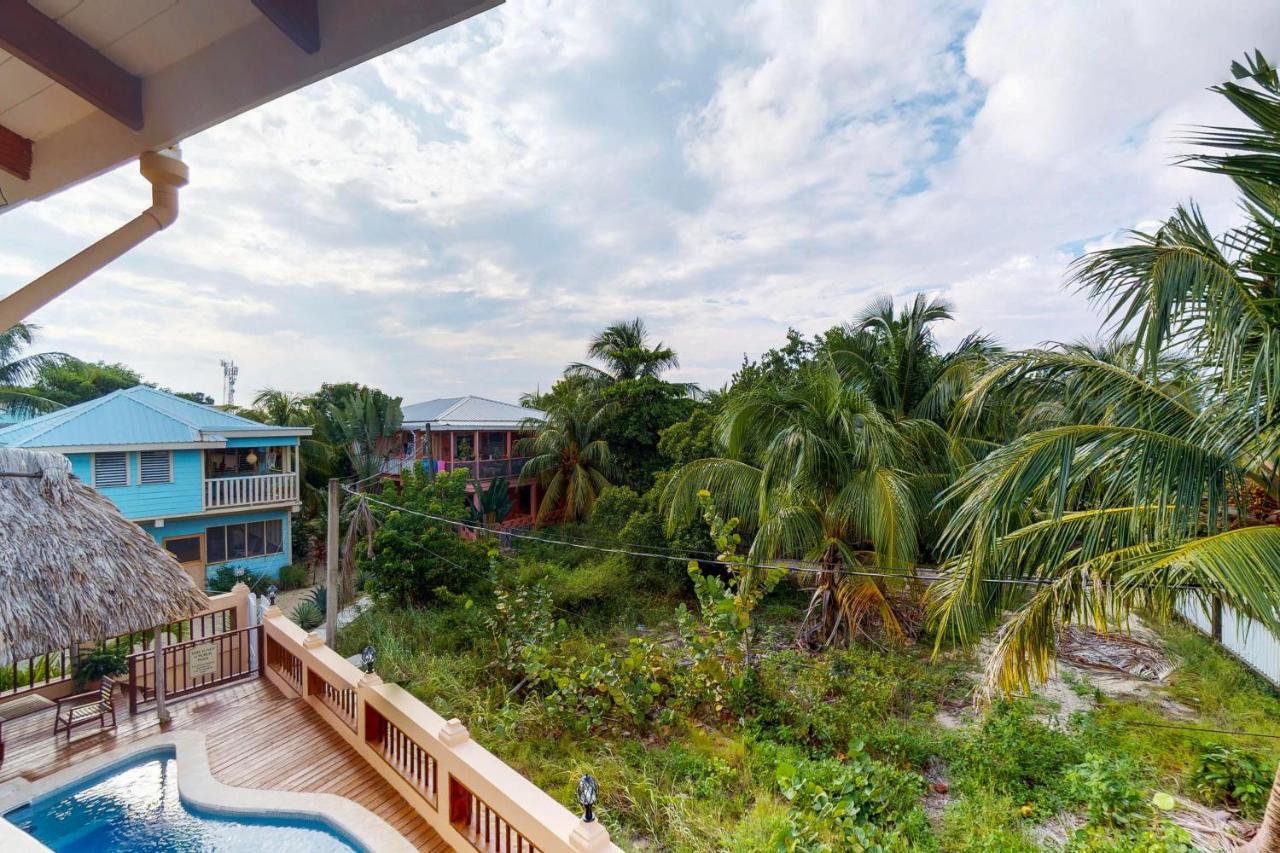 Mirasol Villa Placencia Exterior photo