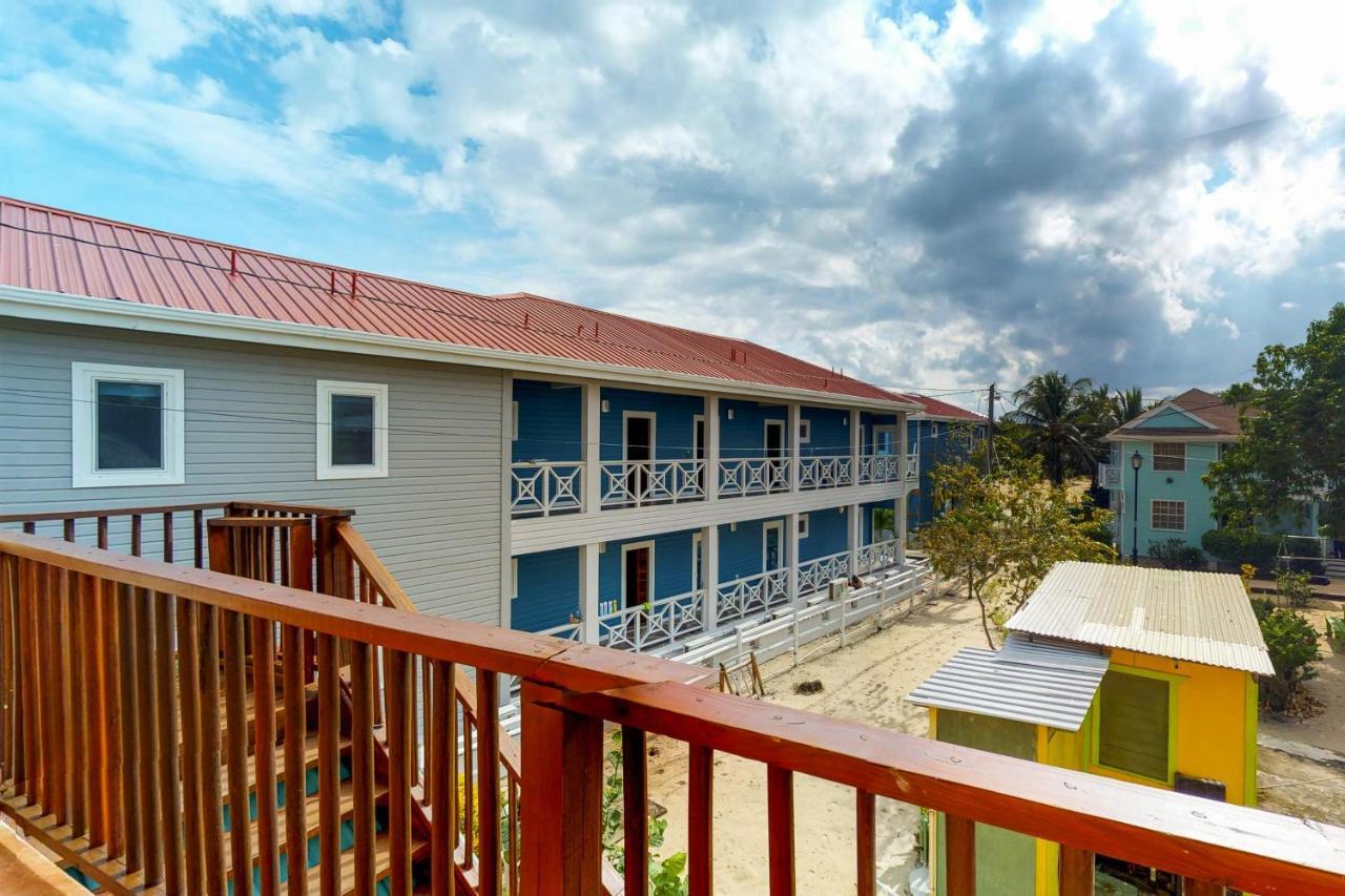 Mirasol Villa Placencia Exterior photo